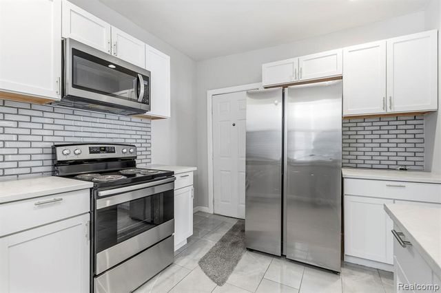 53 Cortland Street, Highland Park, MI 48203