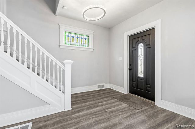 53 Cortland Street, Highland Park, MI 48203