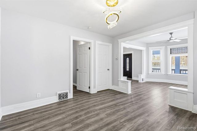 53 Cortland Street, Highland Park, MI 48203