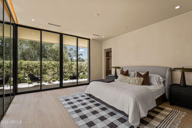 4510 E MADEROS DEL CUENTA Drive, Paradise Valley, AZ 85253