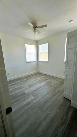 11362 SW 137th Pl, Miami, FL 33186