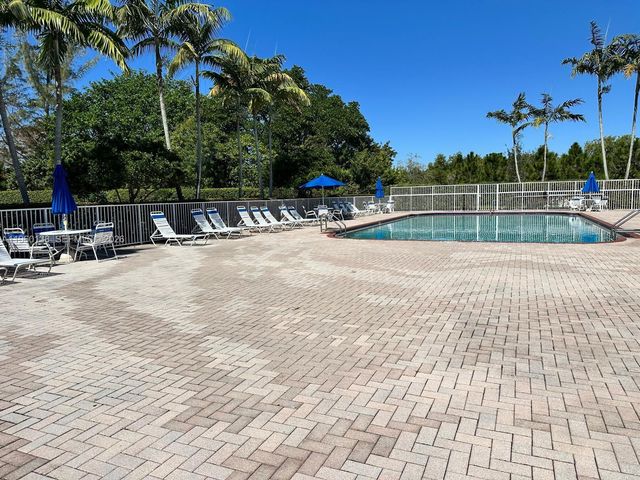 11362 SW 137th Pl, Miami, FL 33186