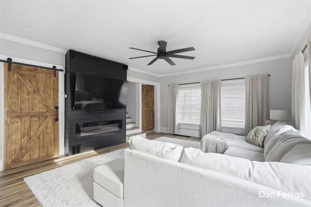 88 W Muskegon Street, Cedar Springs, MI 49319