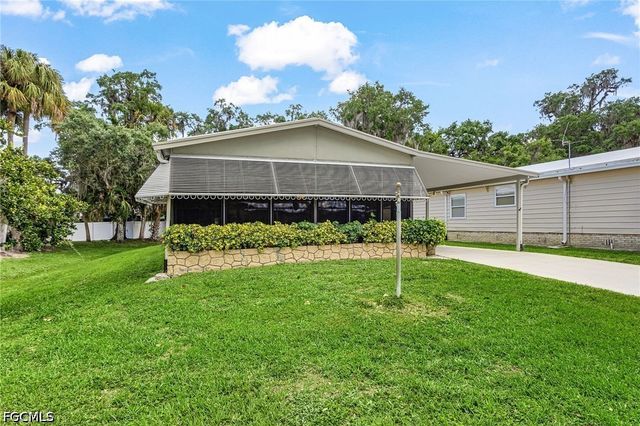 5 Erica ST, Alva, FL 33920