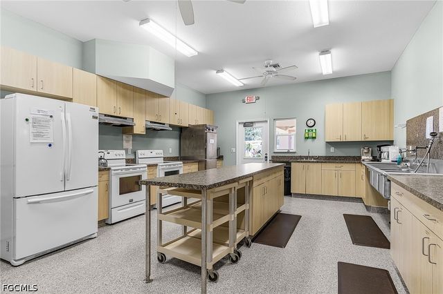 5 Erica ST, Alva, FL 33920