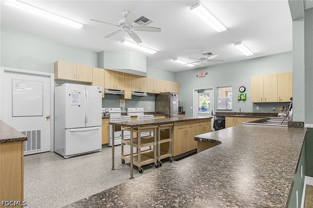 5 Erica ST, Alva, FL 33920