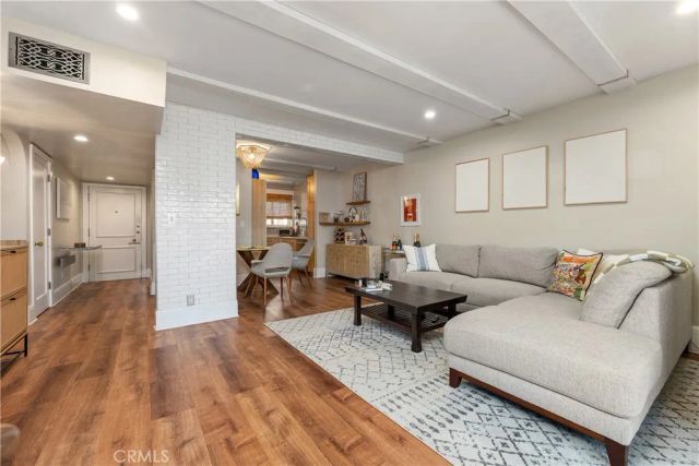 4807 Beck 2, Valley Village, CA 91601