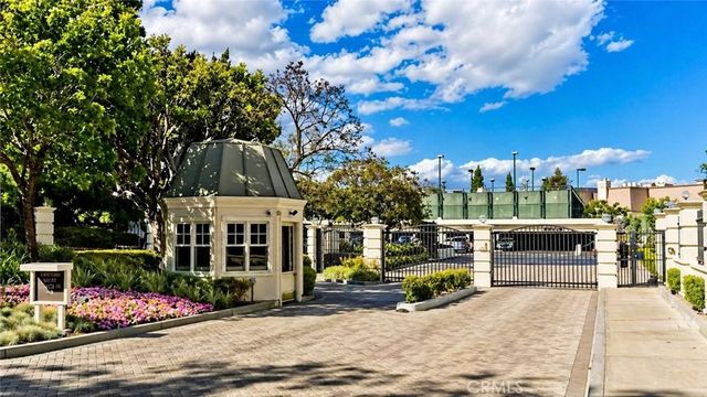 2222 Avenue Of The Stars 1702, Los Angeles, CA 90067