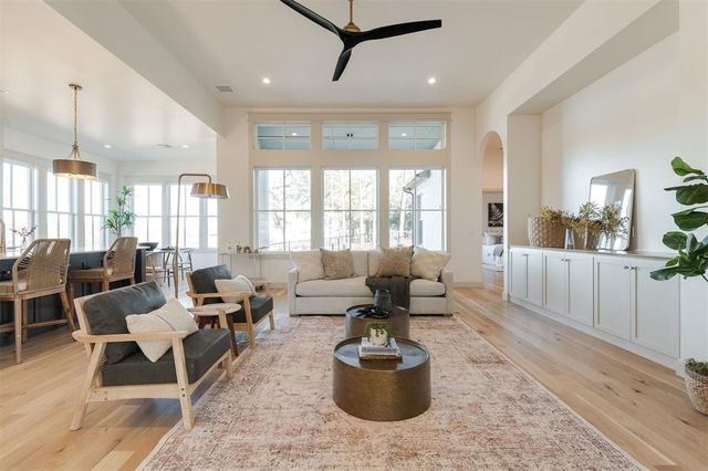 6225 Wild Blue Yonder Way, Edmond, OK 73034