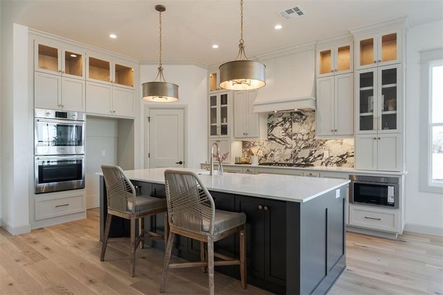 6225 Wild Blue Yonder Way, Edmond, OK 73034