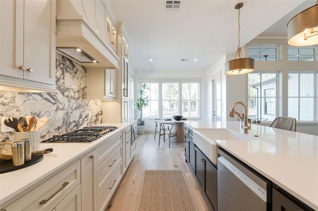 6225 Wild Blue Yonder Way, Edmond, OK 73034