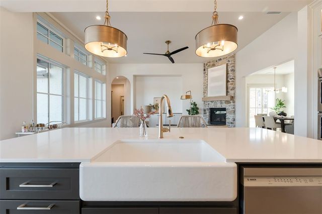 6225 Wild Blue Yonder Way, Edmond, OK 73034