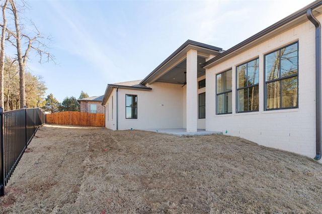 6225 Wild Blue Yonder Way, Edmond, OK 73034