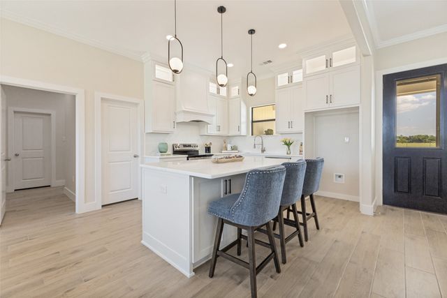 3150 Crisp Road, Ennis, TX 75119