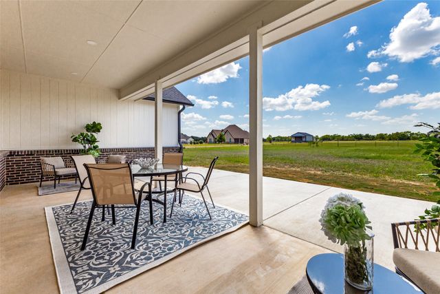 3150 Crisp Road, Ennis, TX 75119