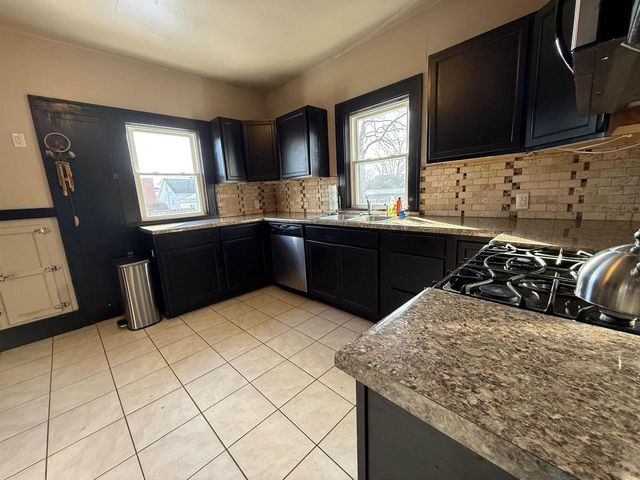 1107 S 4TH AVENUE, Wausau, WI 54401