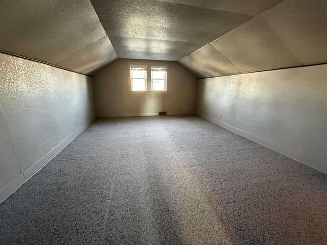 1107 S 4TH AVENUE, Wausau, WI 54401