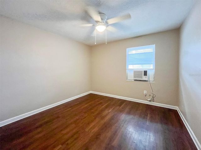 2137 ROSELAWN STREET B, Sarasota, FL 34231