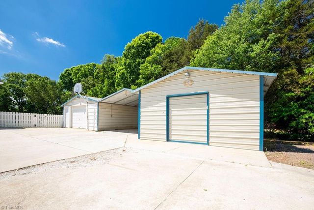 4280 Hoover Hill Road, Trinity, NC 27370