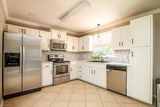 4280 Hoover Hill Road, Trinity, NC 27370