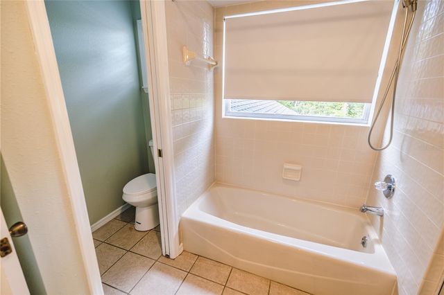 2119 SHADY OAKS DRIVE, Valrico, FL 33594