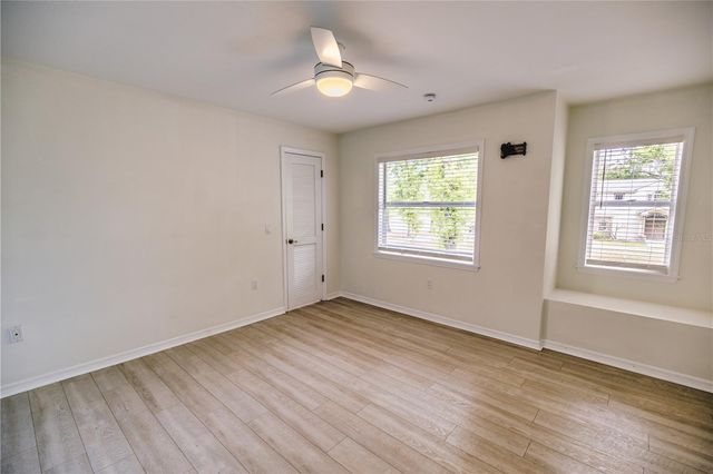 2119 SHADY OAKS DRIVE, Valrico, FL 33594