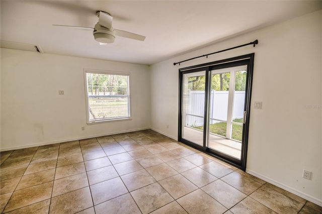 2119 SHADY OAKS DRIVE, Valrico, FL 33594