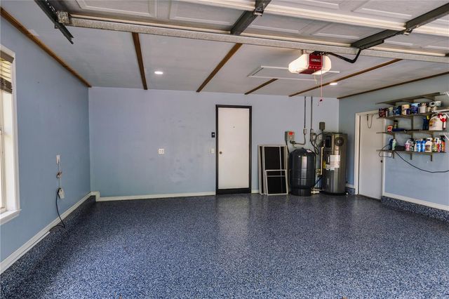 2119 SHADY OAKS DRIVE, Valrico, FL 33594