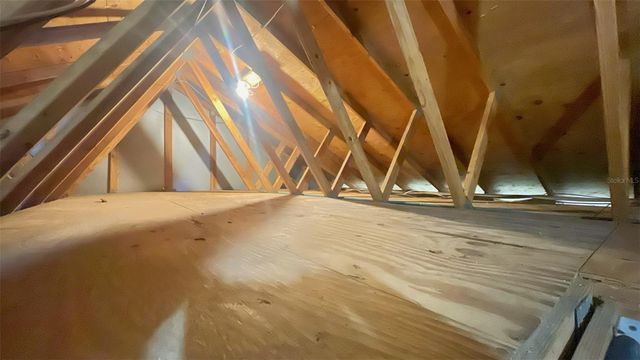 2119 SHADY OAKS DRIVE, Valrico, FL 33594