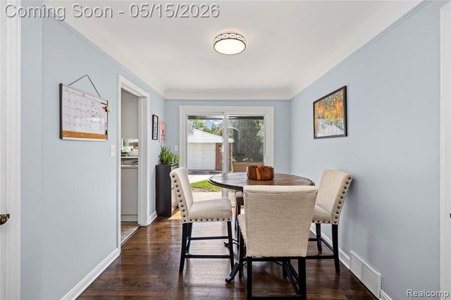 13527 Phelps Street, Southgate, MI 48195