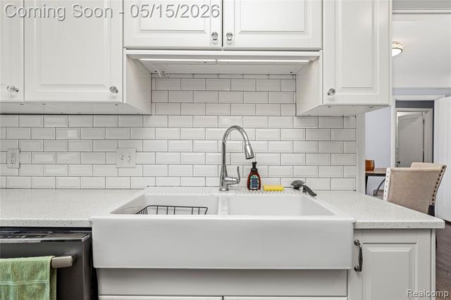 13527 Phelps Street, Southgate, MI 48195