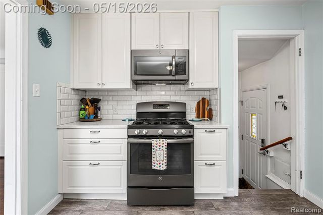 13527 Phelps Street, Southgate, MI 48195
