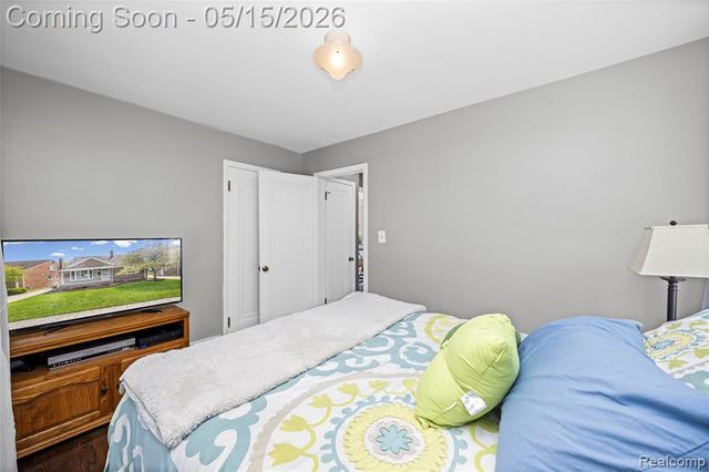 13527 Phelps Street, Southgate, MI 48195