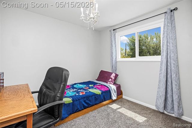 13527 Phelps Street, Southgate, MI 48195
