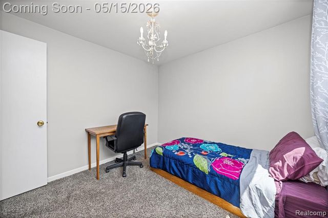 13527 Phelps Street, Southgate, MI 48195