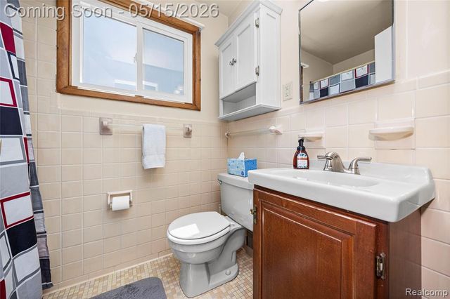 13527 Phelps Street, Southgate, MI 48195