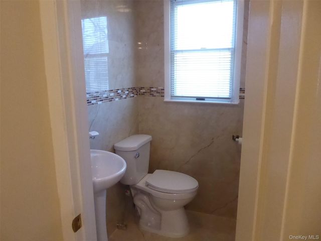 122 Forest Avenue Rear, Glen Cove, NY 11542