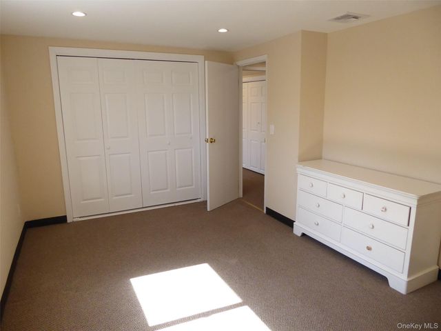 122 Forest Avenue Rear, Glen Cove, NY 11542