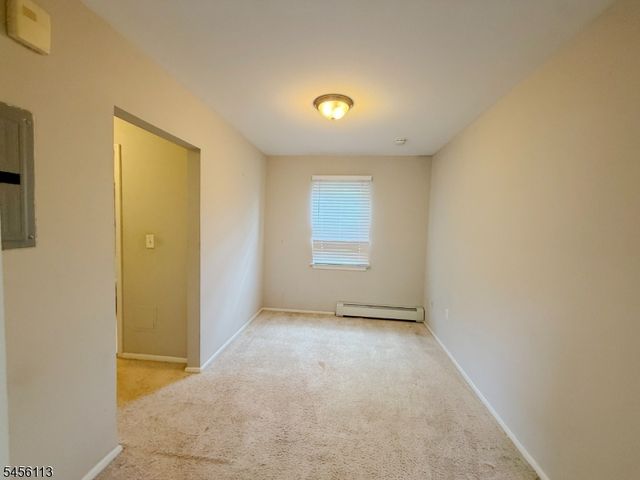 54 Knox Ter 1B, Wayne Twp., NJ 07470