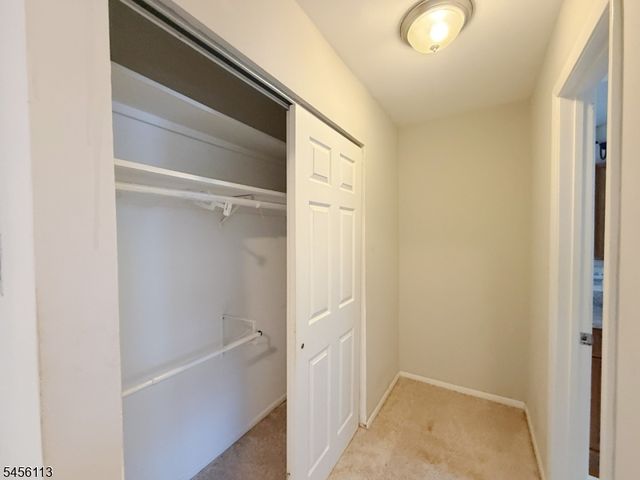 54 Knox Ter 1B, Wayne Twp., NJ 07470