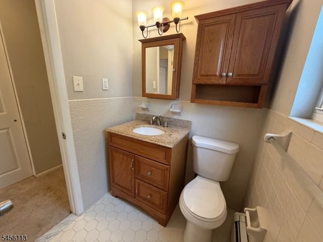 54 Knox Ter 1B, Wayne Twp., NJ 07470