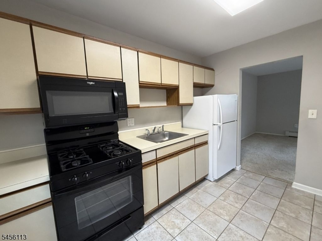 54 Knox Ter 1B, Wayne Twp., NJ 07470 — photo 4
