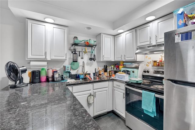 20 Hurdis Street 15, North Providence, RI 02904