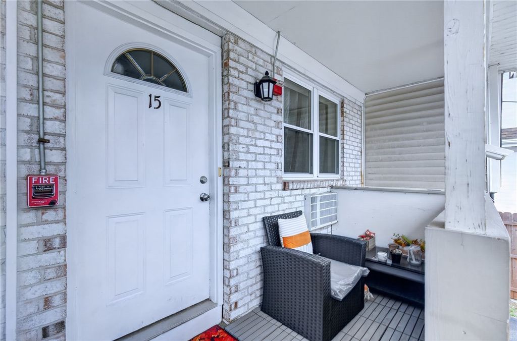 20 Hurdis Street 15, North Providence, RI 02904