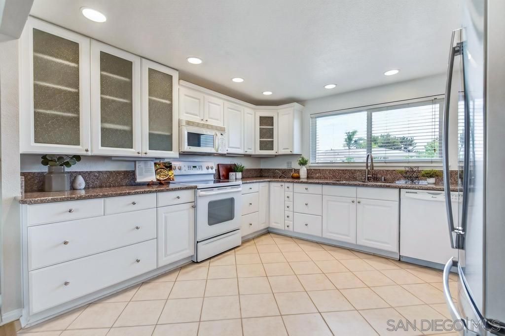 16749 Obispo Ln, San Diego, CA 92128 — photo 5
