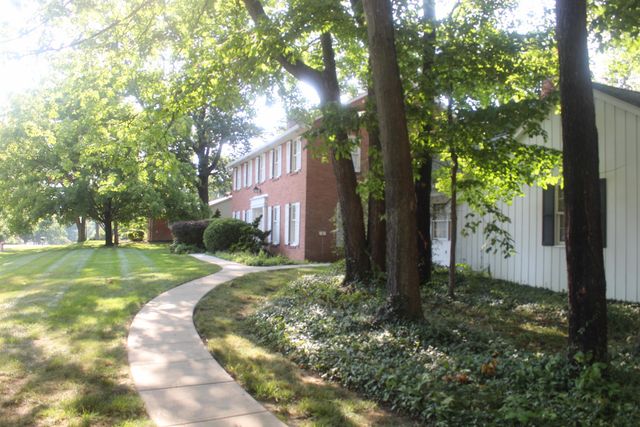 6010 Forestview Drive, Columbus, OH 43213