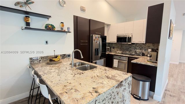 1596 Canary Island Dr, Weston, FL 33327