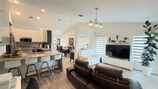 1596 Canary Island Dr, Weston, FL 33327