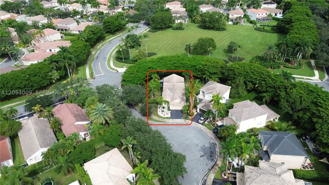 1596 Canary Island Dr, Weston, FL 33327