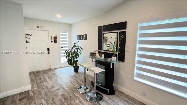 1596 Canary Island Dr, Weston, FL 33327
